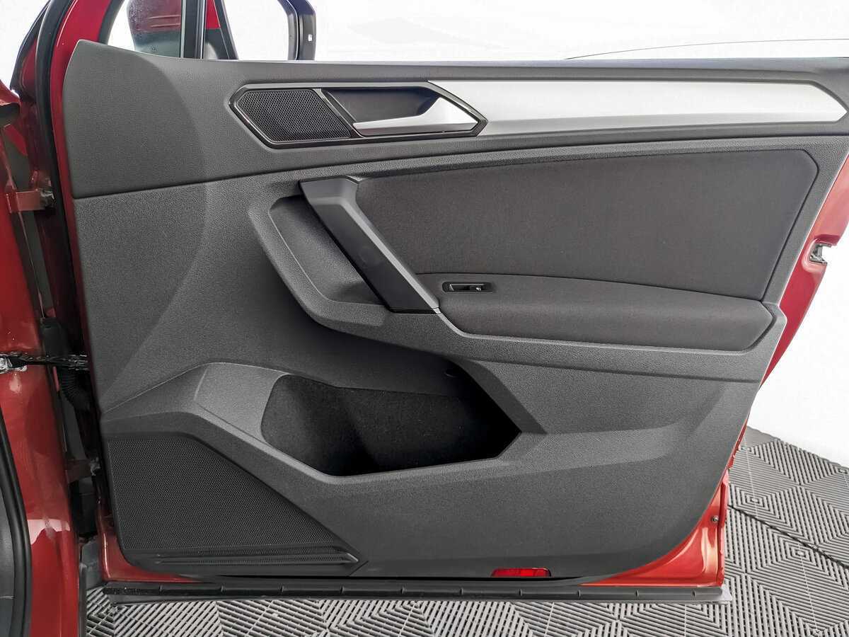 Volkswagen Tiguan, 2017 Фото №19