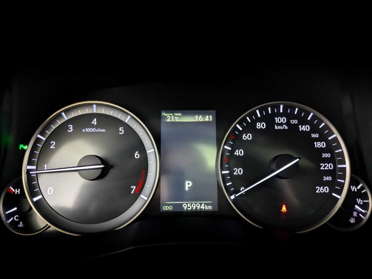 Lexus ES 200, 2017 Фото №11