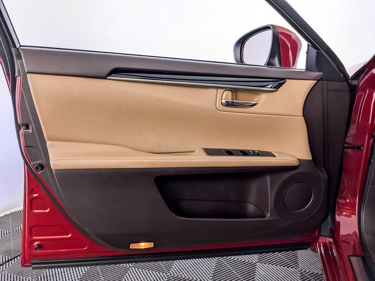 Lexus ES 200, 2017 Фото №15