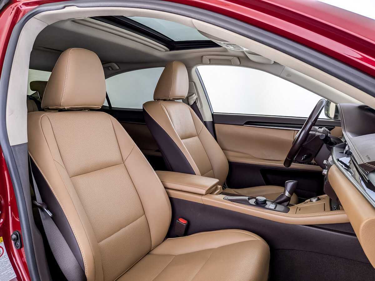 Lexus ES 200, 2017 Фото №20