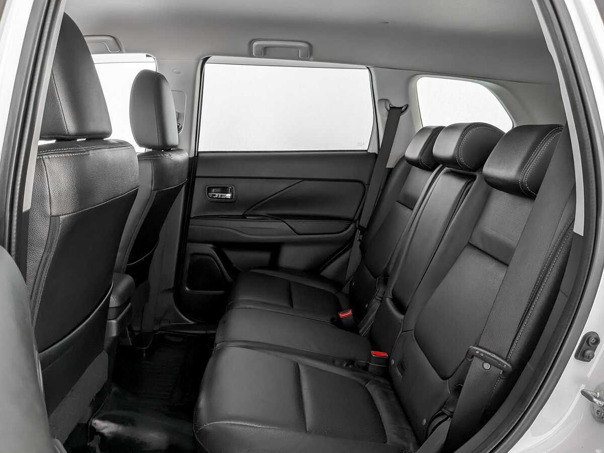 Mitsubishi Outlander, 2014 Фото №10