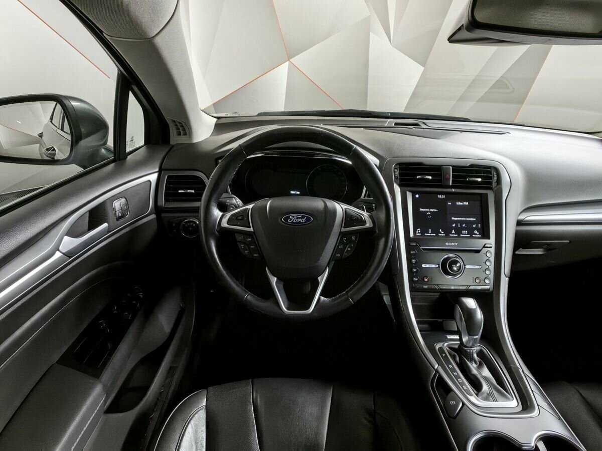 Ford Mondeo, 2018 Фото №15