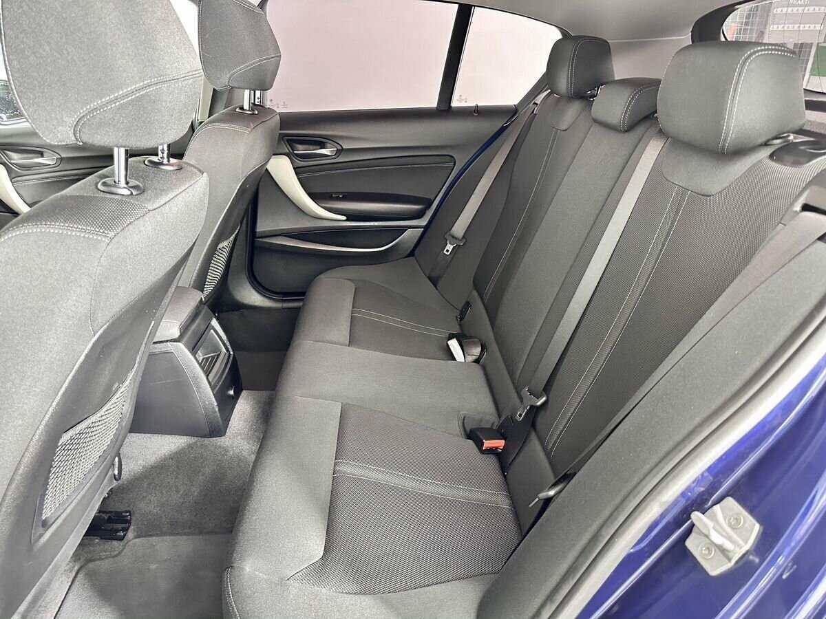 BMW 1 серии 118i, 2017 Фото №16