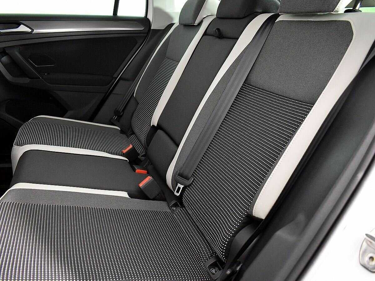 Volkswagen Tiguan, 2019 Фото №9
