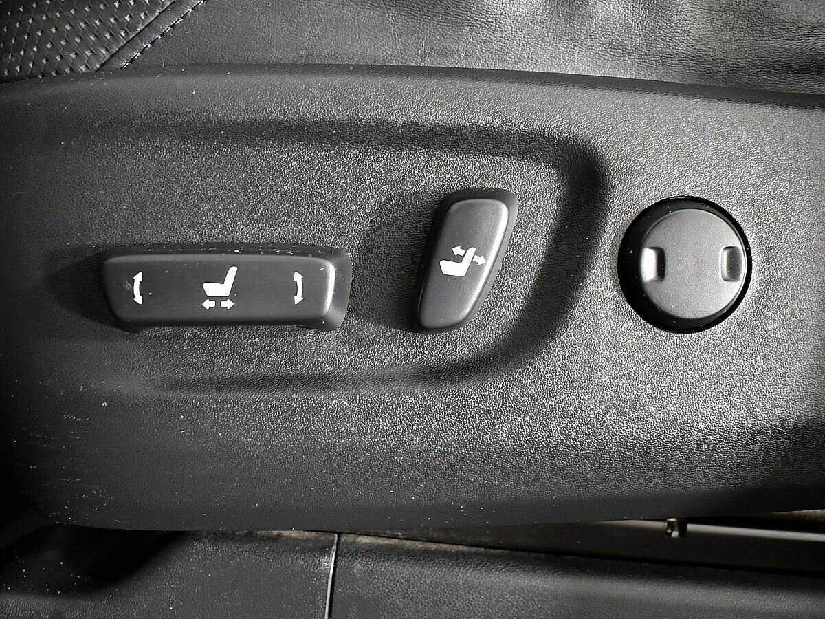 Toyota Land Cruiser Prado, 2013 Фото №19