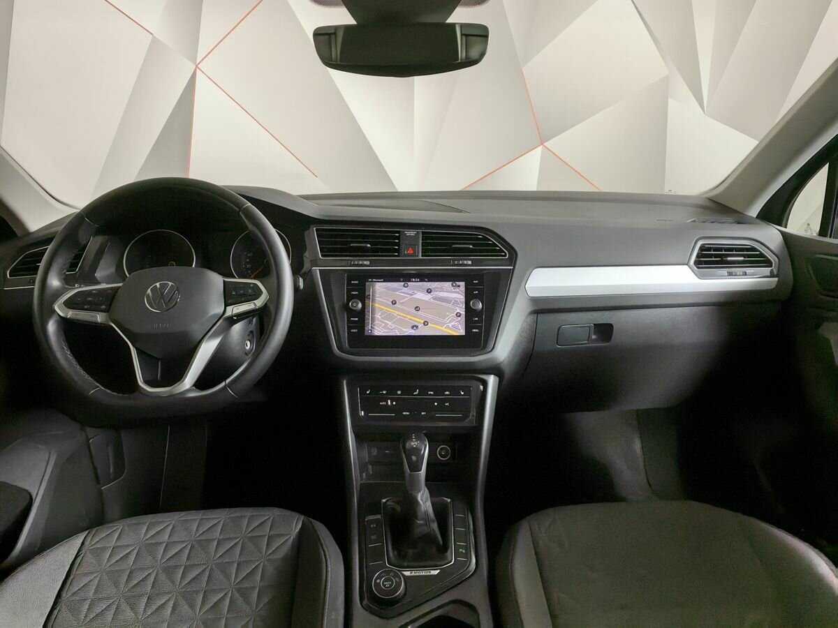 Volkswagen Tiguan, 2021 Фото №10