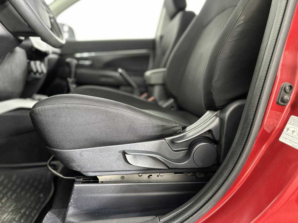 Mitsubishi ASX, 2013 Фото №10