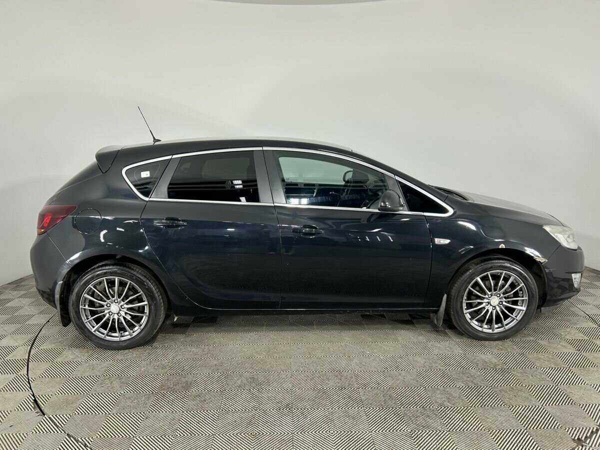 Opel Astra, 2012 - 176 107 км. | Фото №4