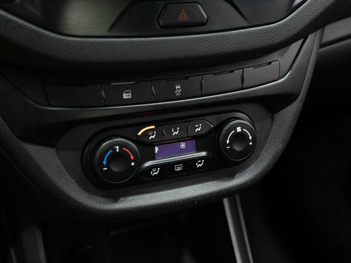 Lada (ВАЗ) Vesta, 2019 Фото №17