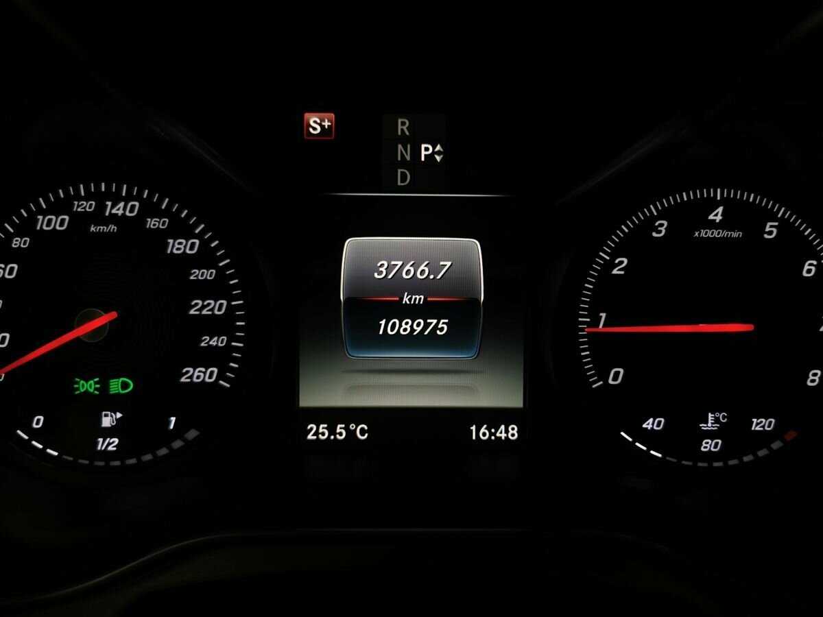 Mercedes-Benz C-Класс 180, 2015 Фото №16