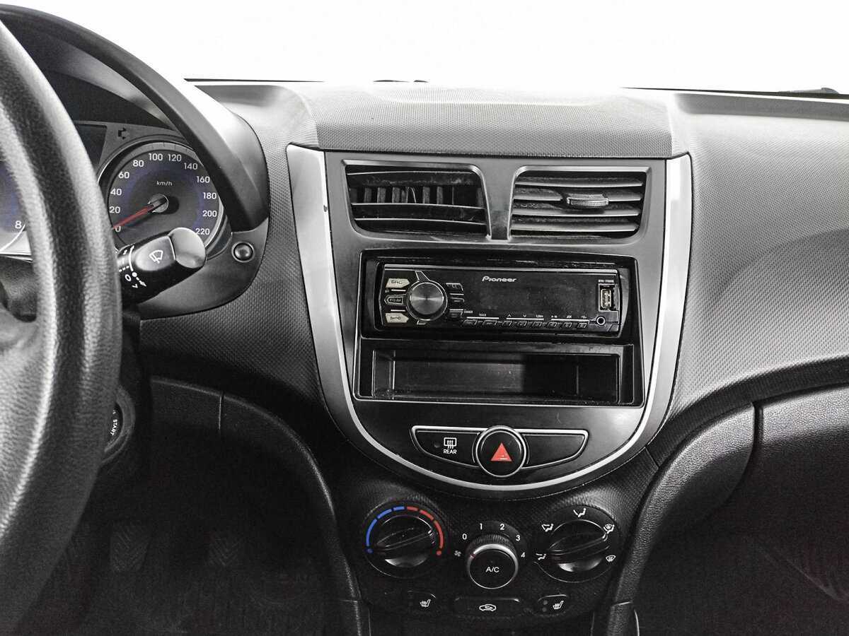 Hyundai Solaris, 2015 Фото №13