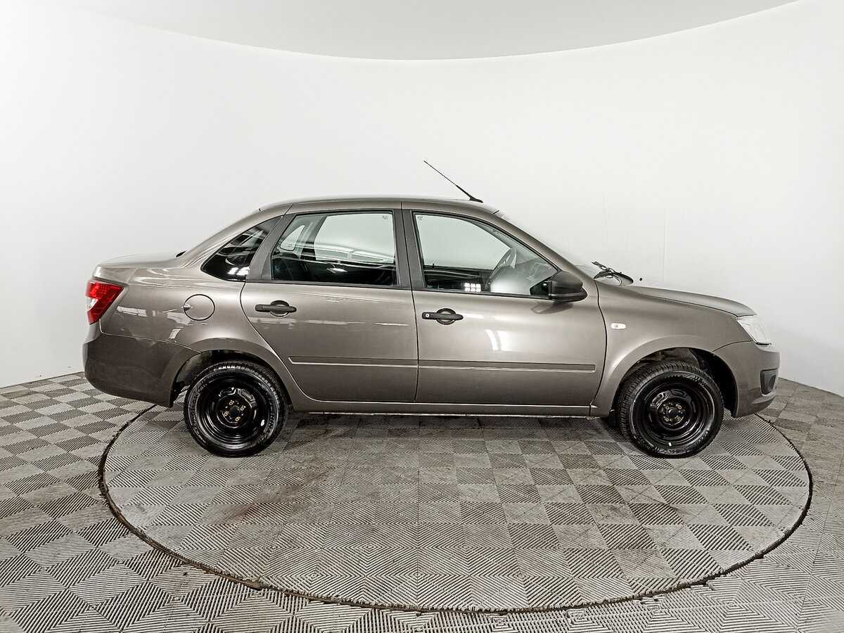 Lada (ВАЗ) Granta, 2018 - 31 642 км. | Фото №4