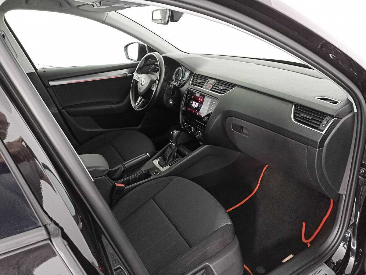 Skoda Octavia, 2018 Фото №9