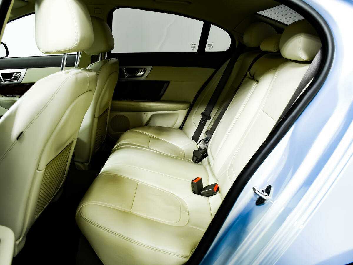 Jaguar XF, 2013 Фото №12