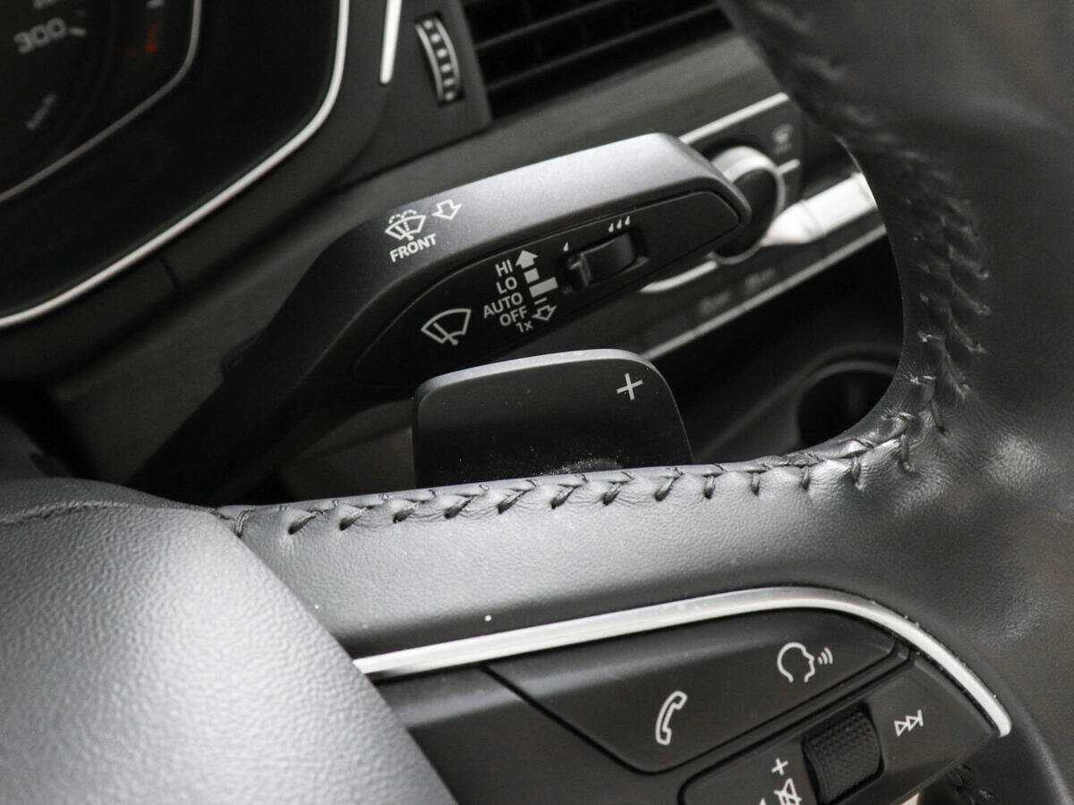 Audi A4, 2019 Фото №14