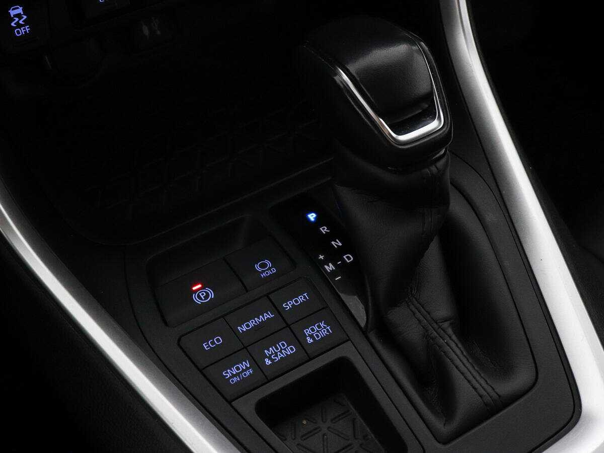 Toyota RAV4, 2020 Фото №13