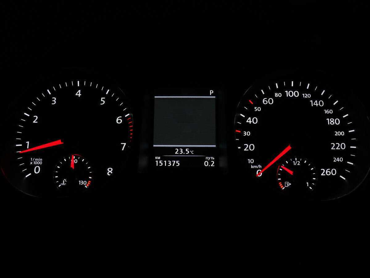 Volkswagen Passat, 2014 Фото №11