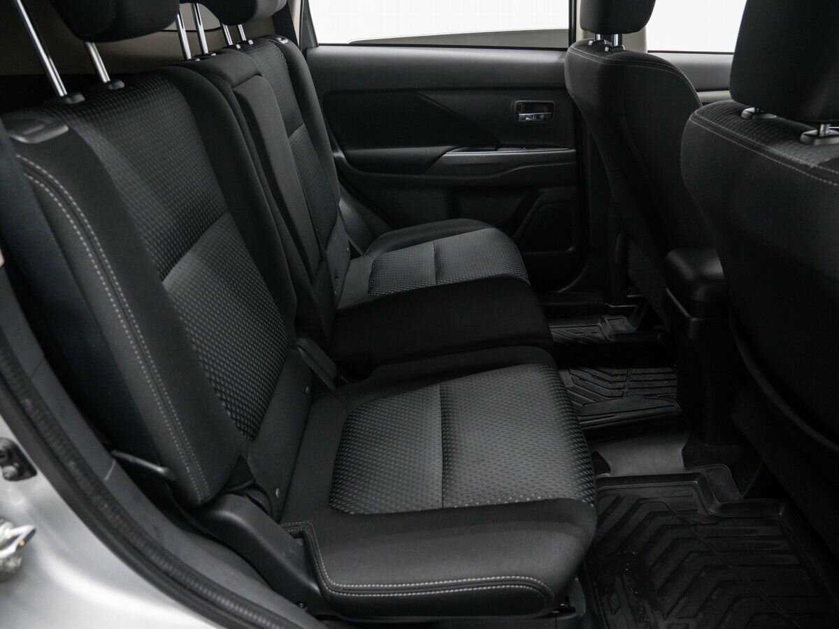 Mitsubishi Outlander, 2016 Фото №11