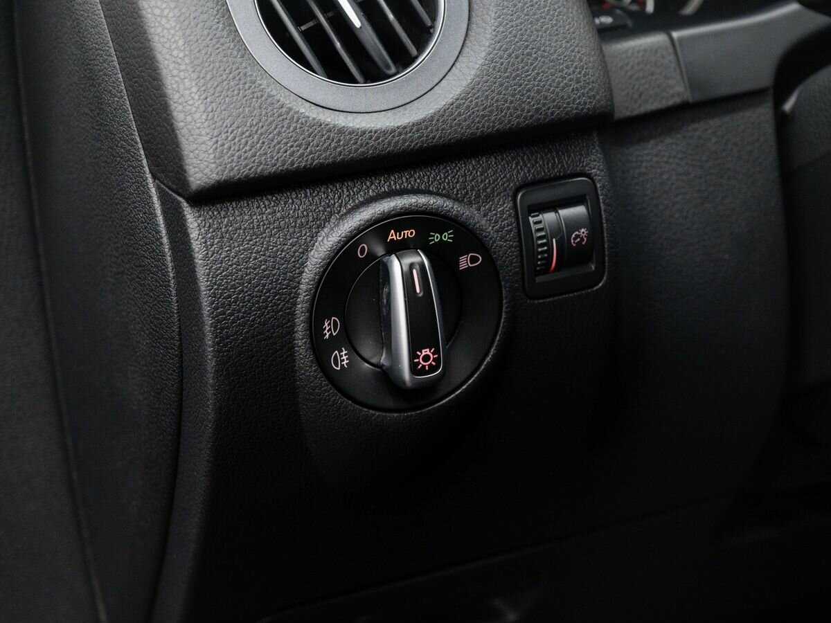 Volkswagen Tiguan, 2013 Фото №17