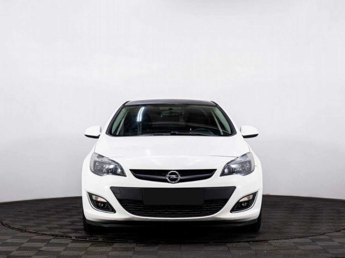 Opel Astra, 2013 - 236 636 км. | Фото №2