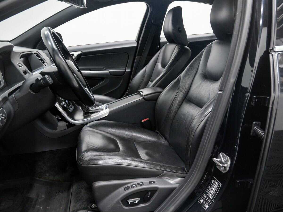 Volvo S60, 2013 Фото №15