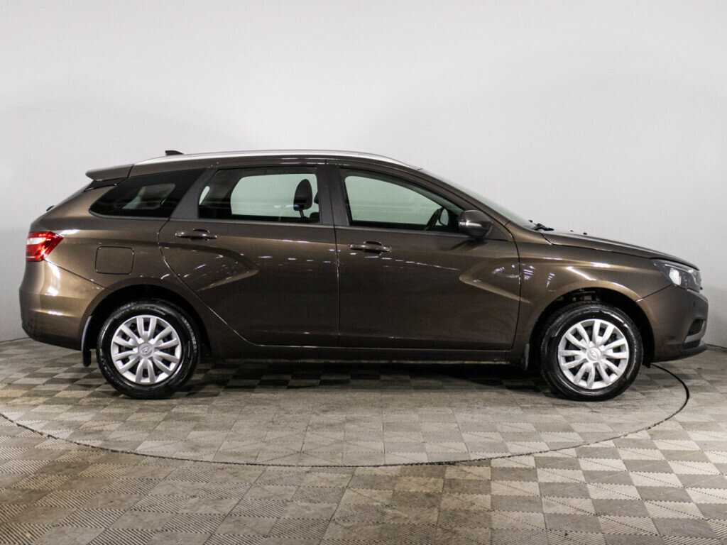 Lada (ВАЗ) Vesta SW, 2021 - 45 354 км. | Фото №4