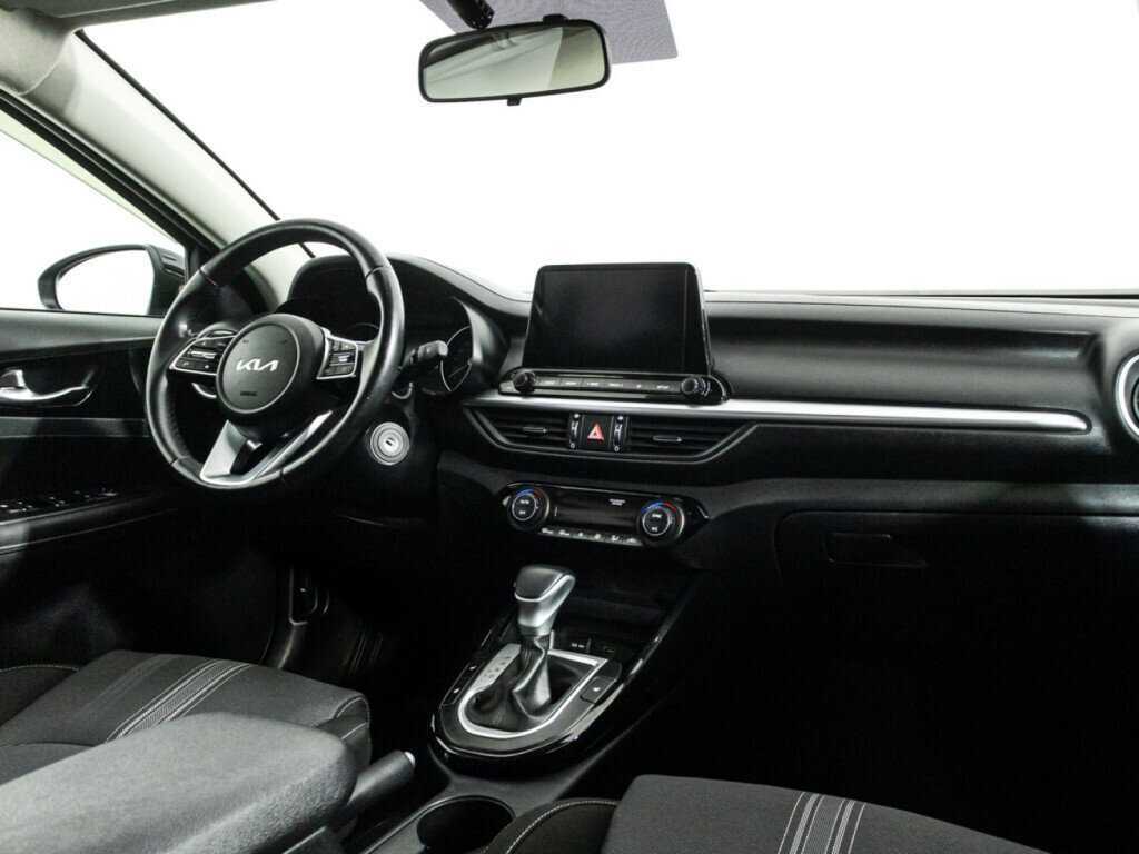 Kia Cerato, 2022 Фото №9