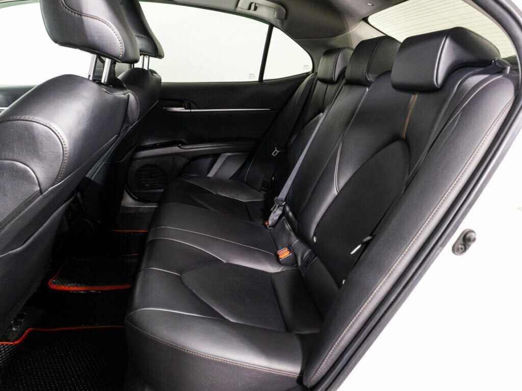 Toyota Camry, 2020 Фото №10