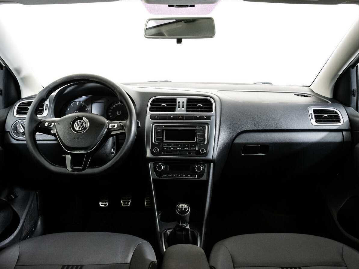Volkswagen Polo, 2016 Фото №10