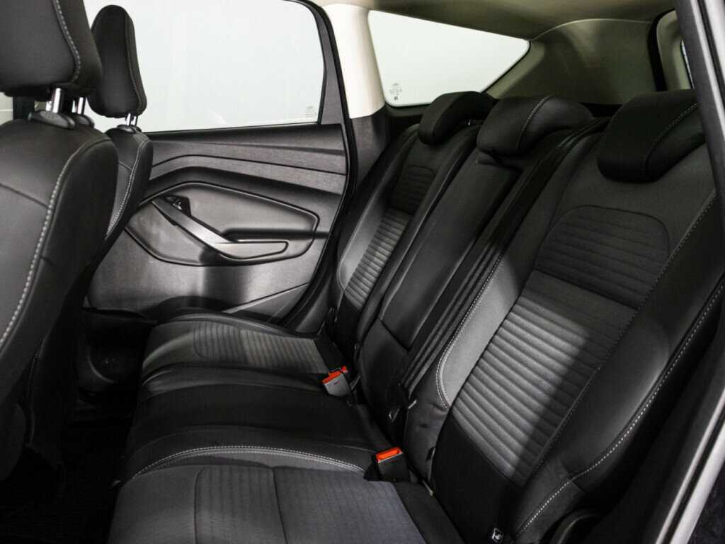 Ford Kuga, 2017 Фото №10