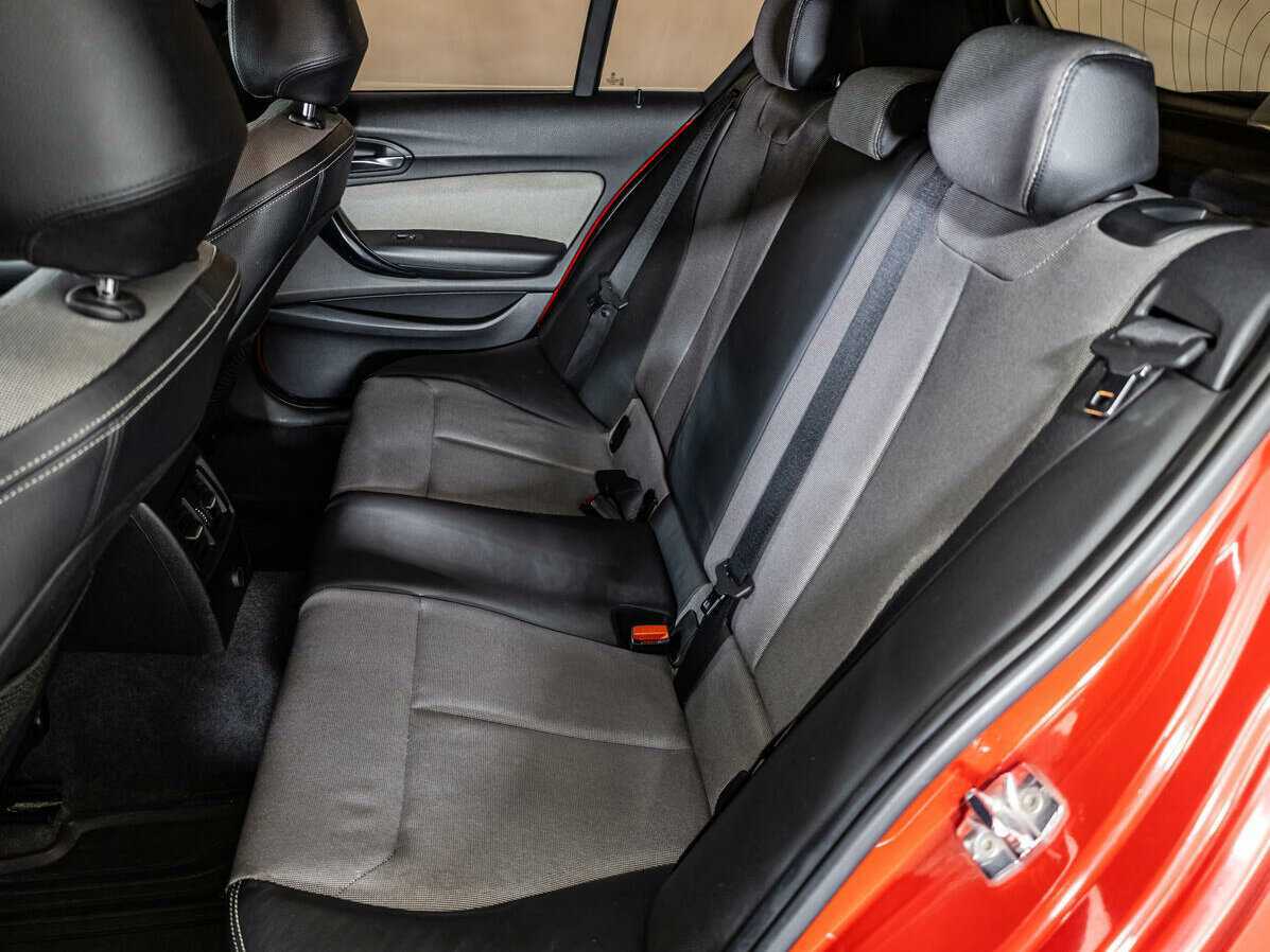 BMW 1 серии 118i, 2012 - 178 000 км. | Фото №8