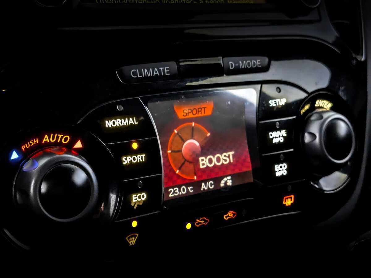 Nissan Juke Nismo, 2013 Фото №26