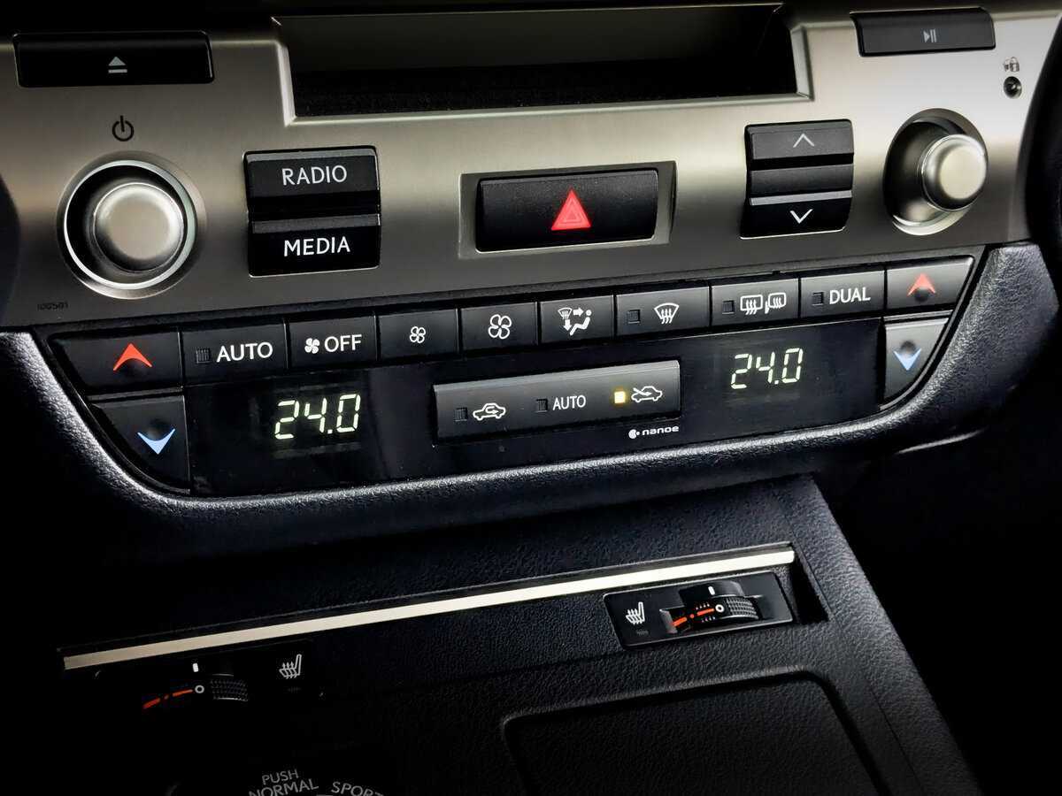 Lexus ES 250, 2015 Фото №24