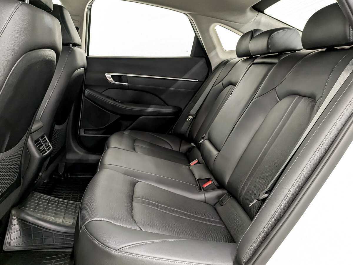 Hyundai Sonata, 2022 Фото №12