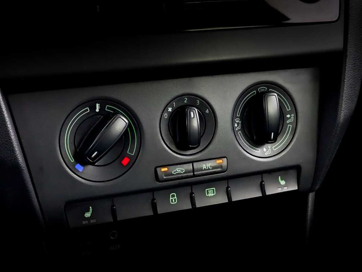 Skoda Rapid, 2017 Фото №25