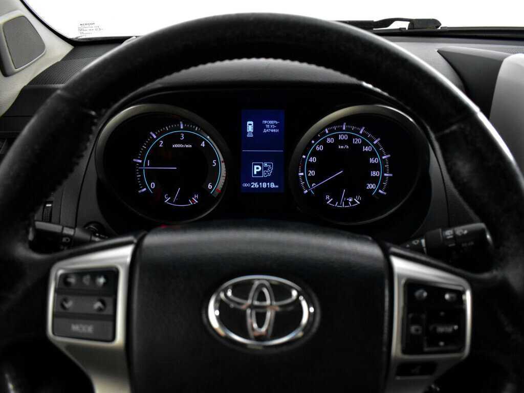 Toyota Land Cruiser Prado, 2013 Фото №18