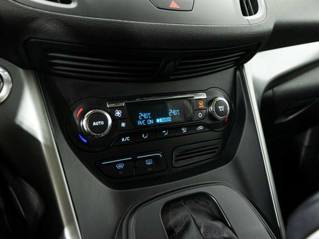 Ford Kuga, 2014 Фото №16