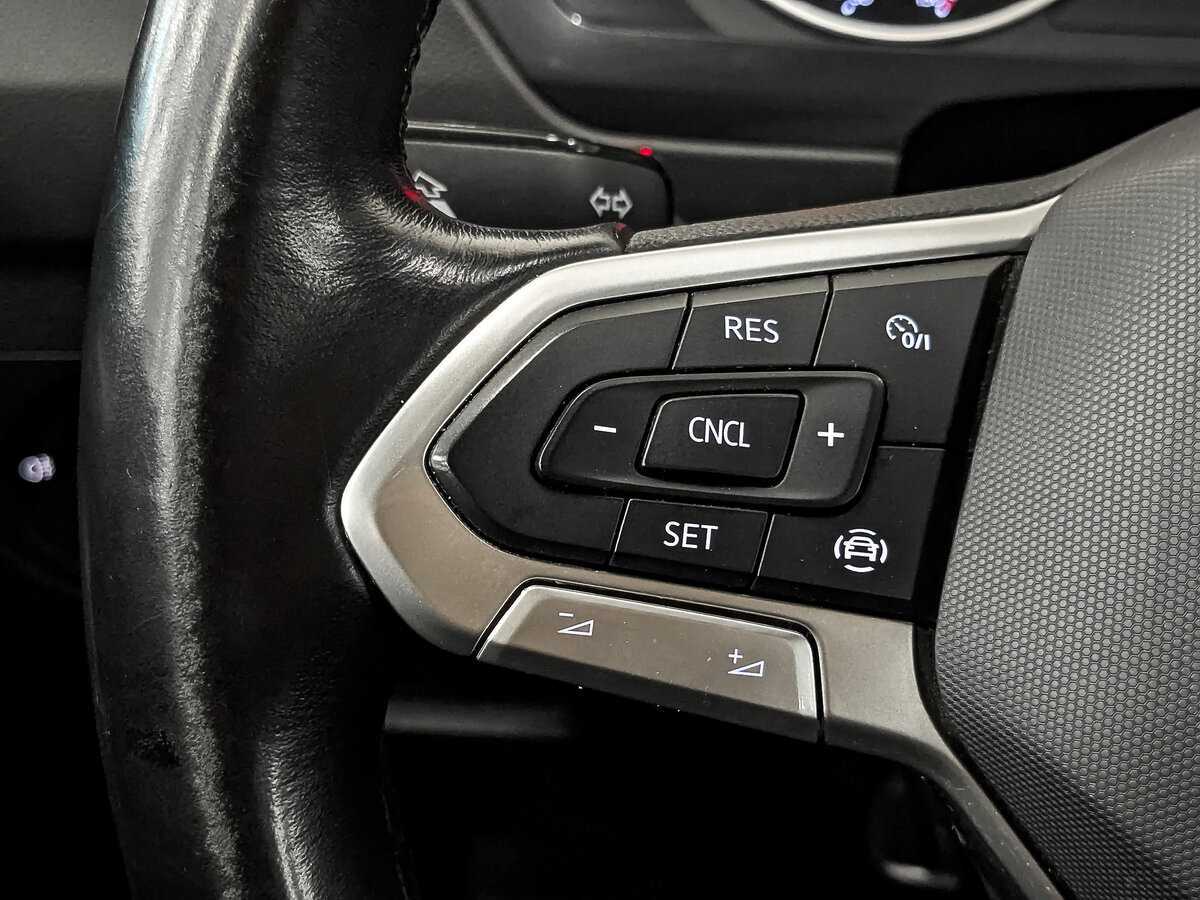 Volkswagen Tiguan, 2021 Фото №26