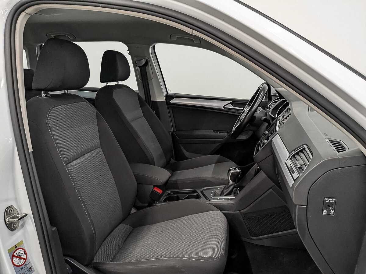 Volkswagen Tiguan, 2021 Фото №23