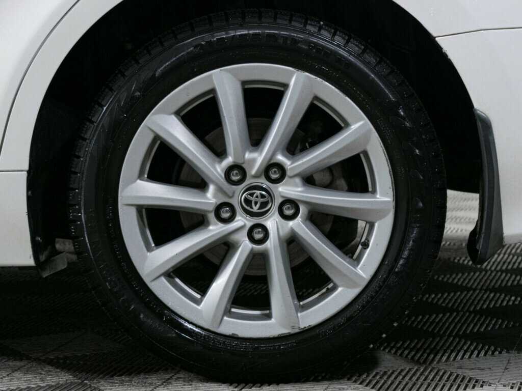 Toyota Camry, 2021 Фото №17