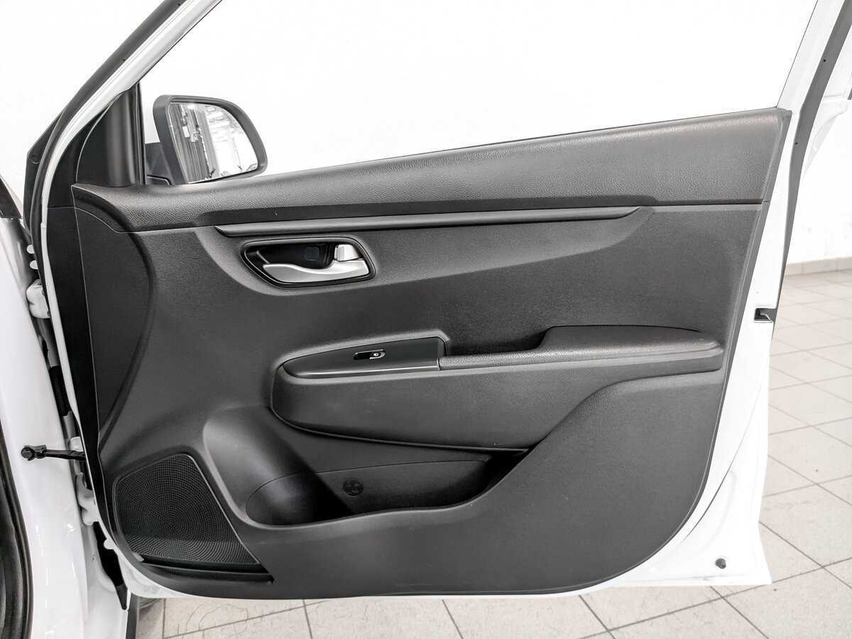 Kia Rio X-Line, 2020 Фото №22