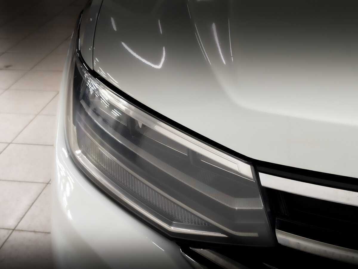 Volkswagen Tiguan, 2021 Фото №16