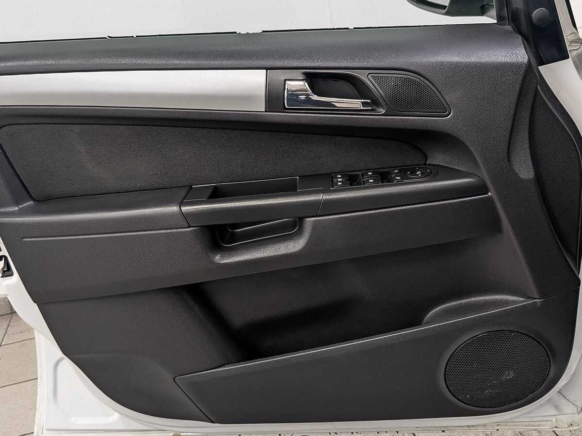 Opel Zafira, 2013 Фото №19