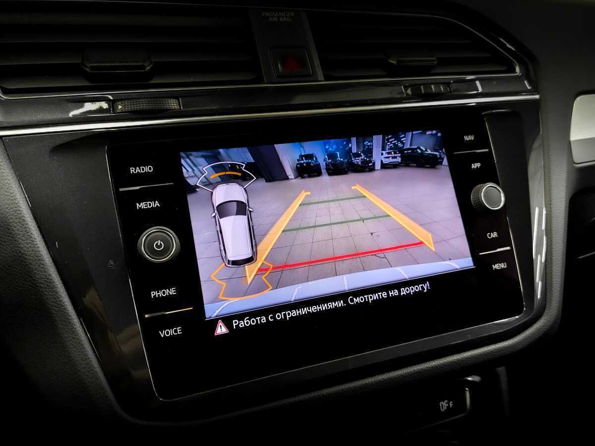 Volkswagen Tiguan, 2021 Фото №25
