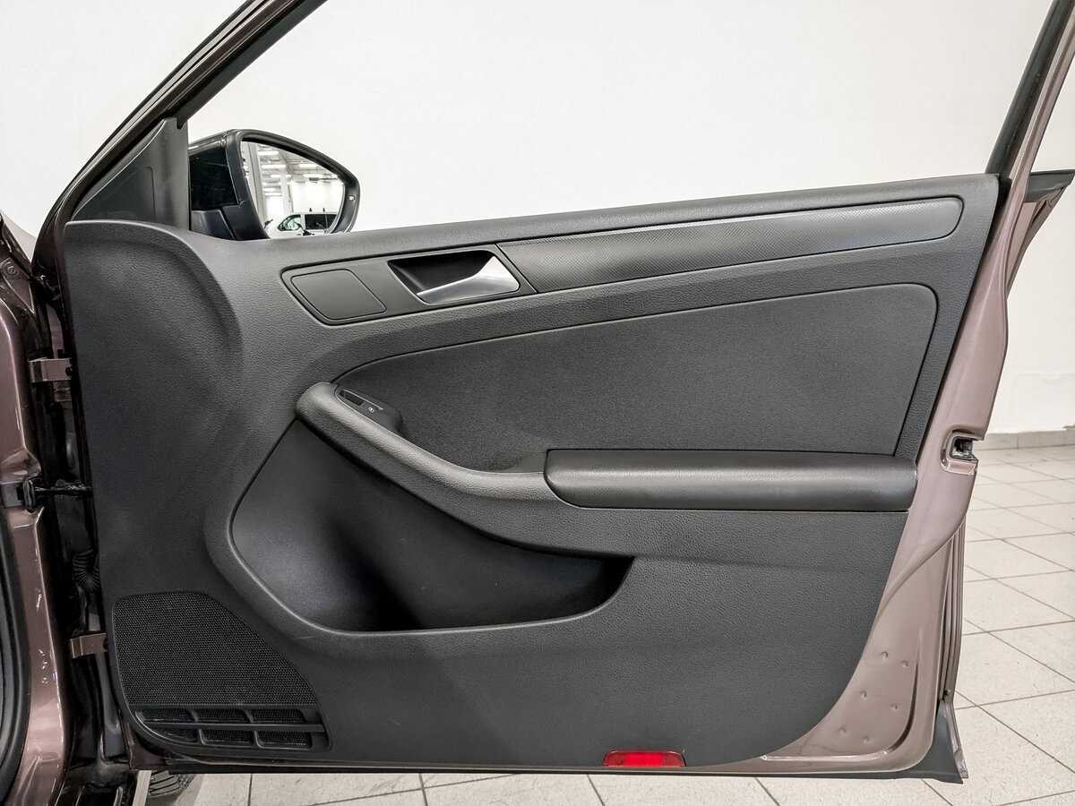 Volkswagen Jetta, 2014 Фото №23