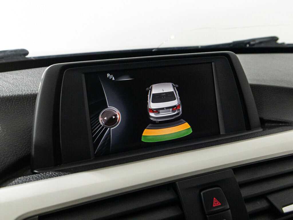 BMW 3 серии 320i, 2016 Фото №17