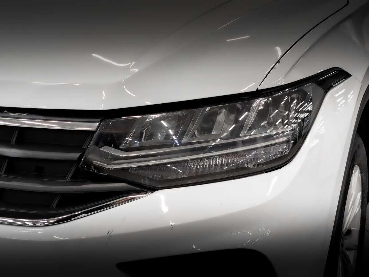 Volkswagen Tiguan, 2021 Фото №17