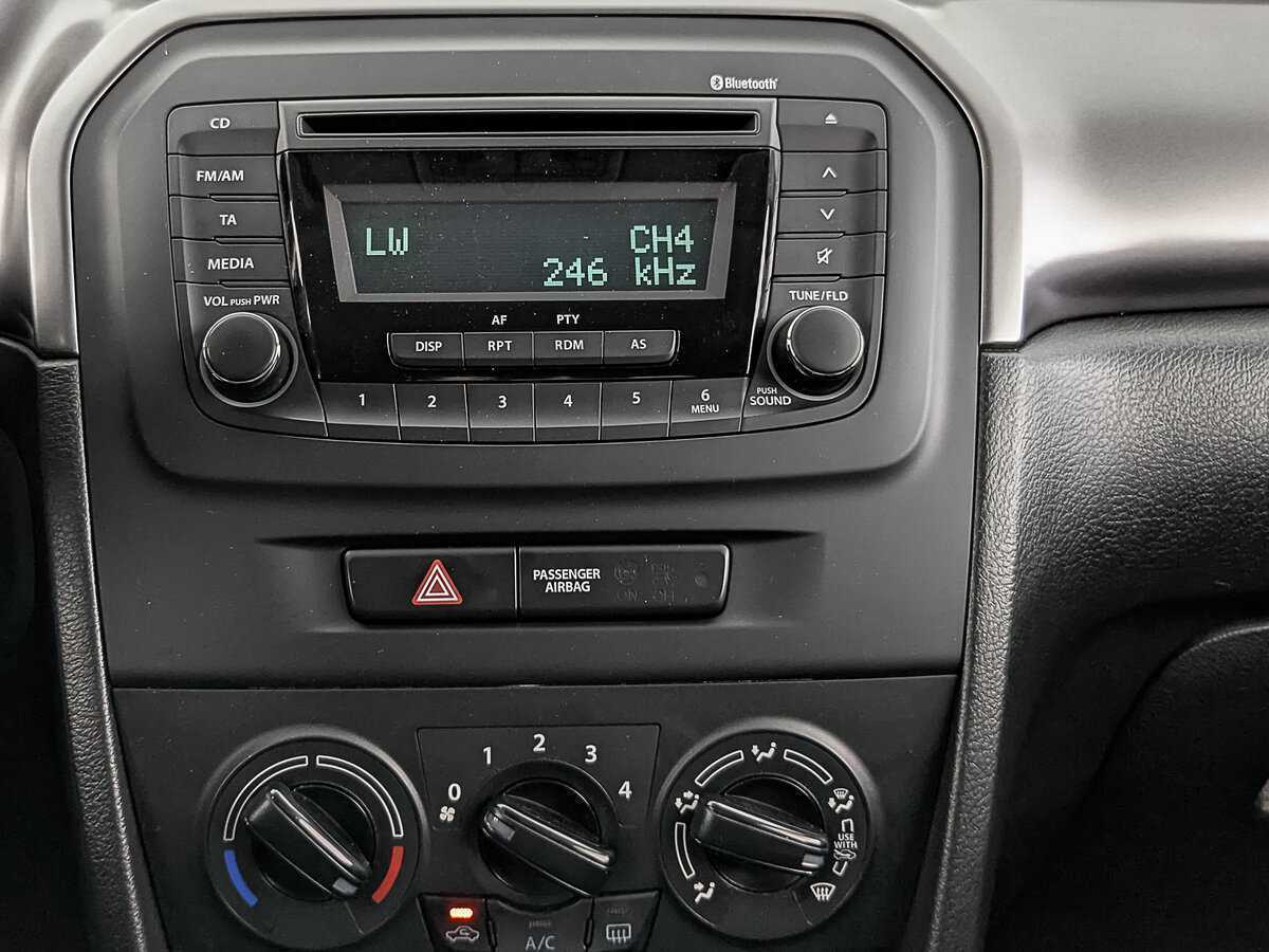 Suzuki Vitara, 2019 Фото №17