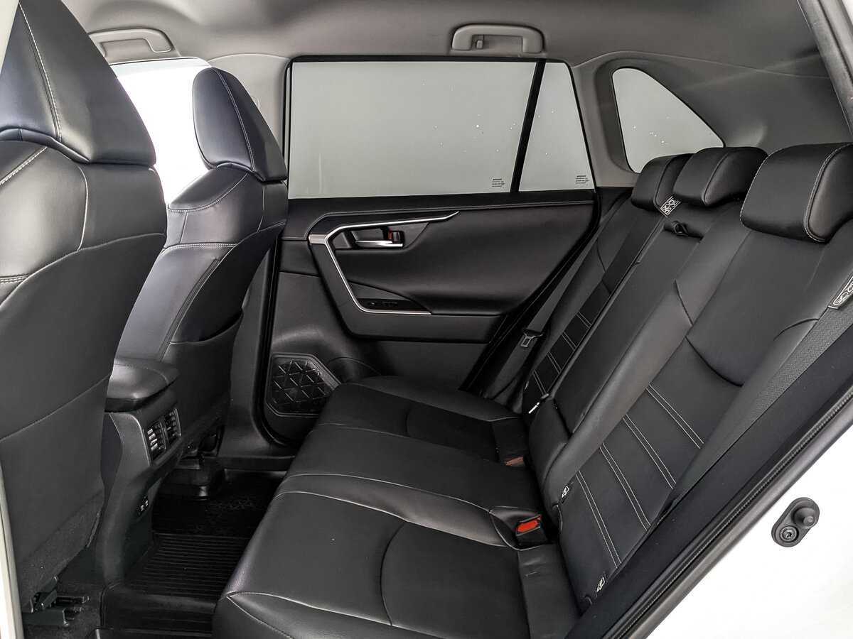 Toyota RAV4, 2019 Фото №18