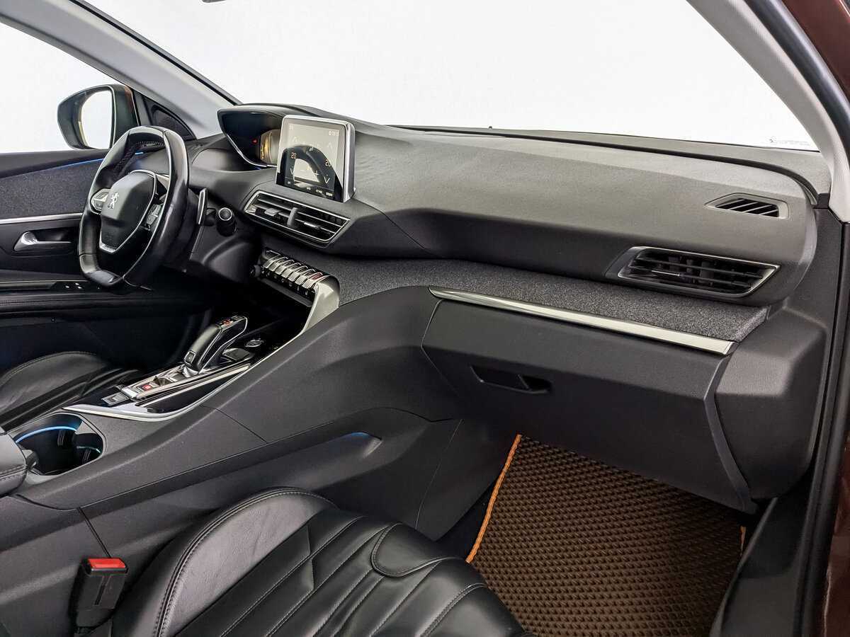 Peugeot 3008, 2017 Фото №11